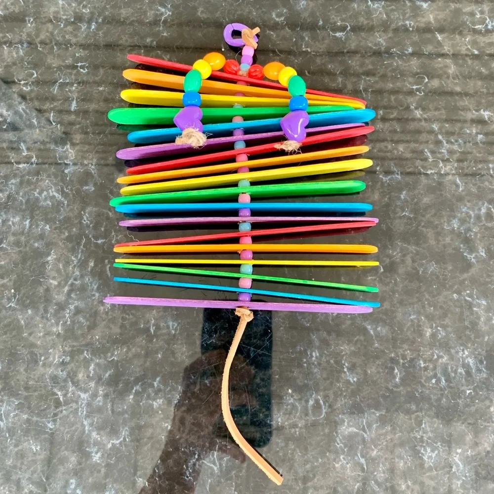Rainbow Ruffle Chew parrot toy🌈💕